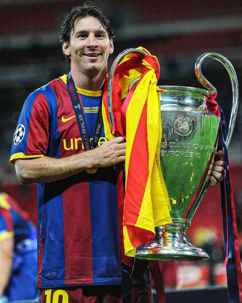 חולצת בית ברצלונה עונת 2010/2011