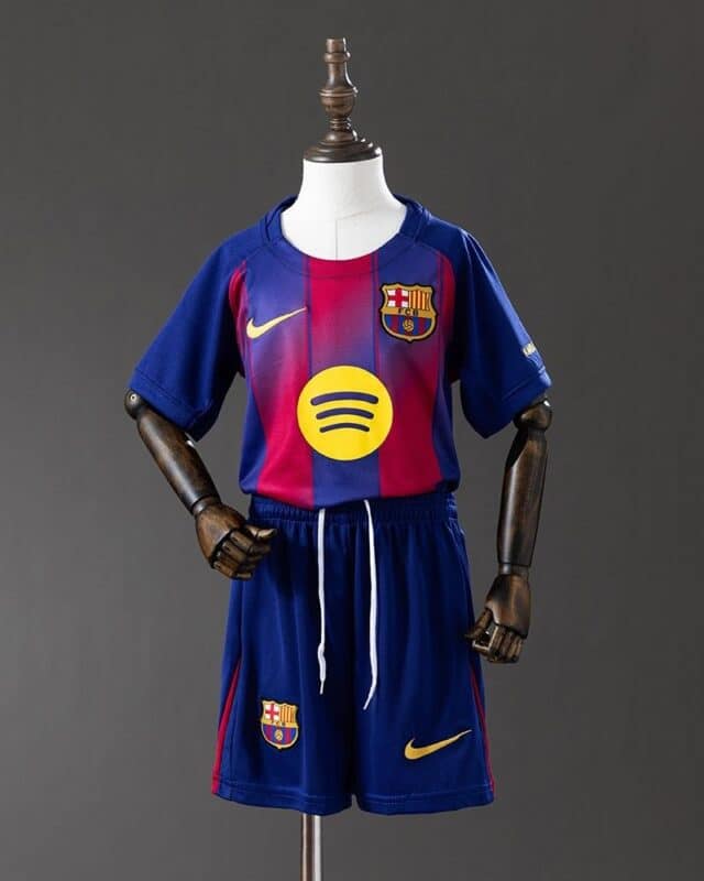 סט ילדים מדי בית ברצלונה עונת 2024/2025