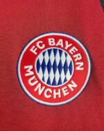 חולצת בית באיירן מינכן עונת 2000/2001