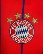 חולצת בית באיירן מינכן עונת 2014/2015