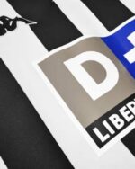 قميص يوفنتوس الأساسي موسم 1998/1999