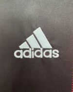 חולצת בית מילאן עונת 2010/2011