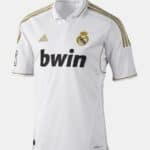 חולצת בית ריאל מדריד עונת 2011/2012