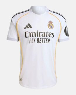חולצת בית ריאל מדריד עונת 2025/2026