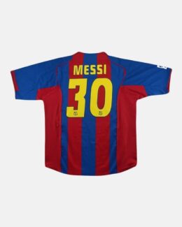 חולצת בית ברצלונה עונת 2004/2005