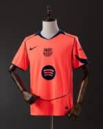 חולצה שלישית ברצלונה עונת 2025/2026