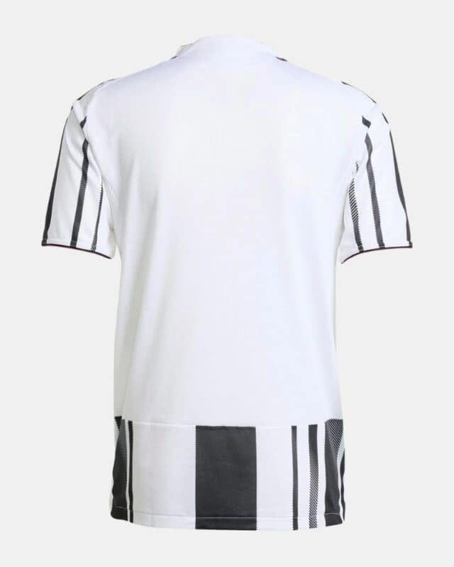 חולצת בית יובנטוס עונת 2025/2026