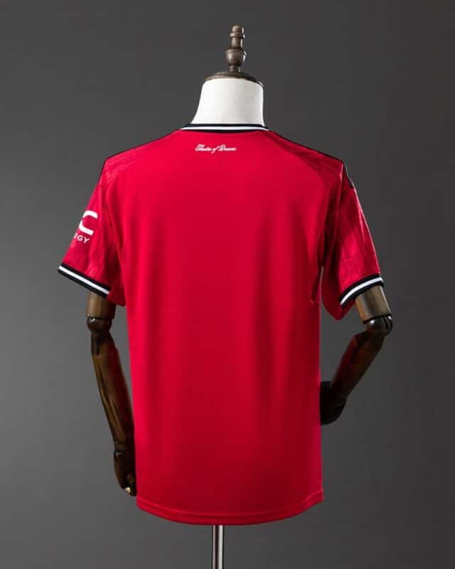 חולצת בית מנצ'סטר יונייטד עונת 2025/2026