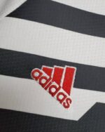 חולצה שלישית מנצ'סטר יונייטד עונת 2020/2021