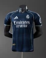 חולצת חוץ ריאל מדריד עונת 2025/2026 גרסת שחקן