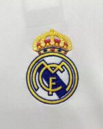 חולצת בית ריאל מדריד עונת 2016/2017