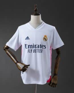 חולצת בית ריאל מדריד עונת 2020/2021