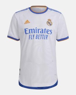 חולצת בית ריאל מדריד עונת 2021/2022