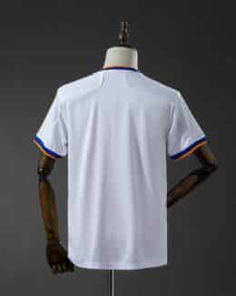 חולצת בית ריאל מדריד עונת 2021/2022