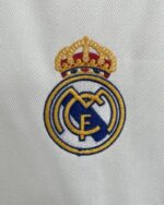 חולצת בית ריאל מדריד עונת 2023/2024