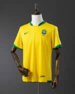 قميص البرازيل الأساسي كأس العالم 2006