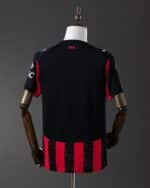 חולצת בית מילאן עונת 2025/2026