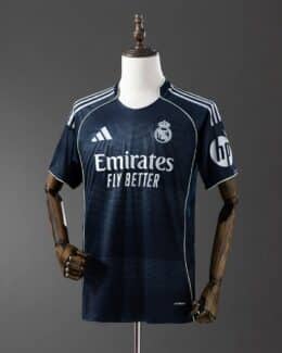 חולצת חוץ ריאל מדריד עונת 2025/2026