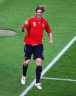 חולצת בית ספרד יורו 2008