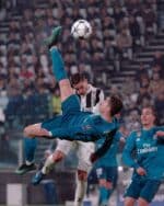 חולצה שלישית ריאל מדריד עונת 2017/2018