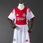 סט ילדים מדי בית אייאקס עונת 2025/2026