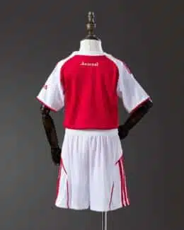 סט ילדים מדי בית ארסנל עונת 2025/2026