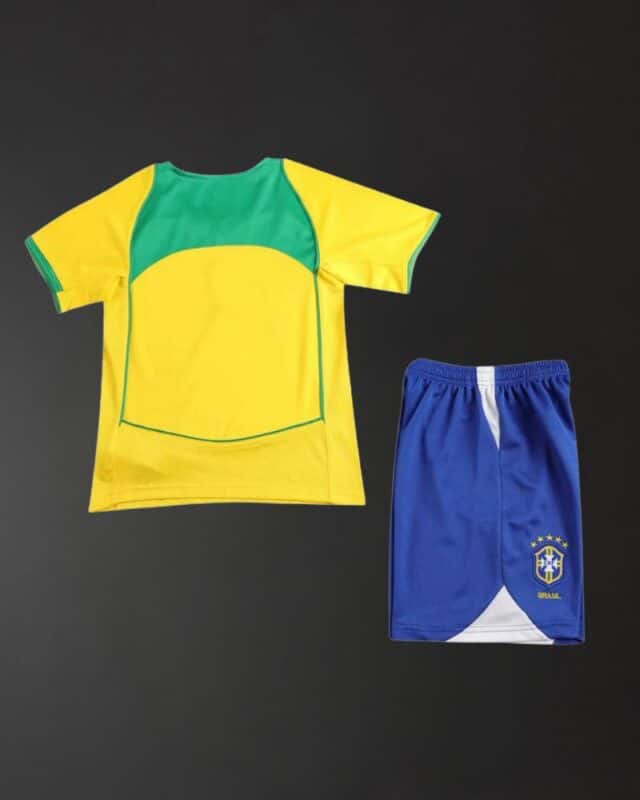 סט ילדים מדי בית ברזיל קופה אמריקה 2004