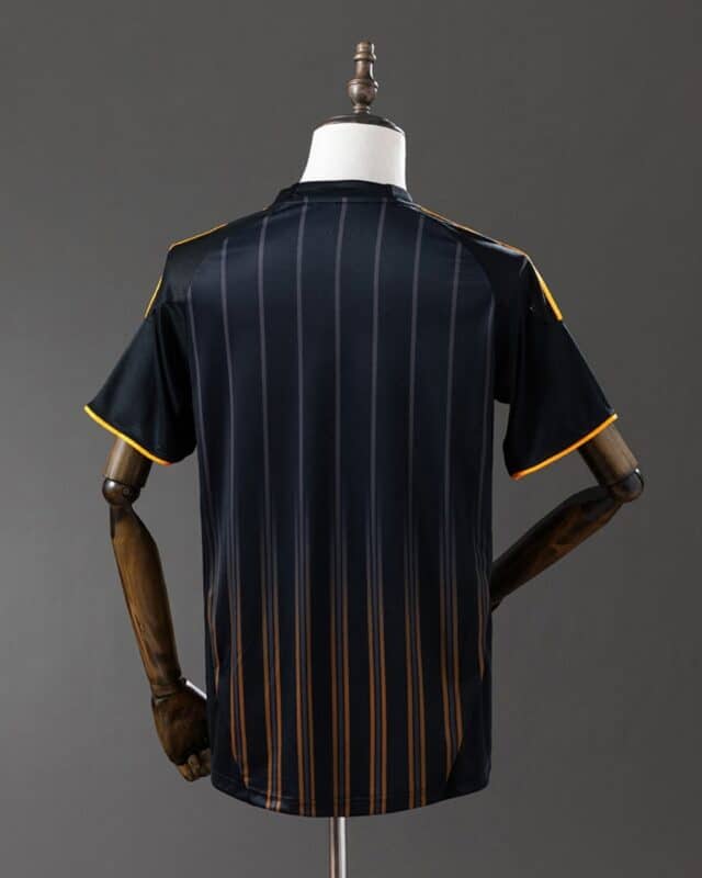 חולצת חוץ צ'לסי עונת 2010/2011