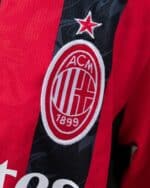 סט ילדים מדי בית מילאן עונת 2025/2026