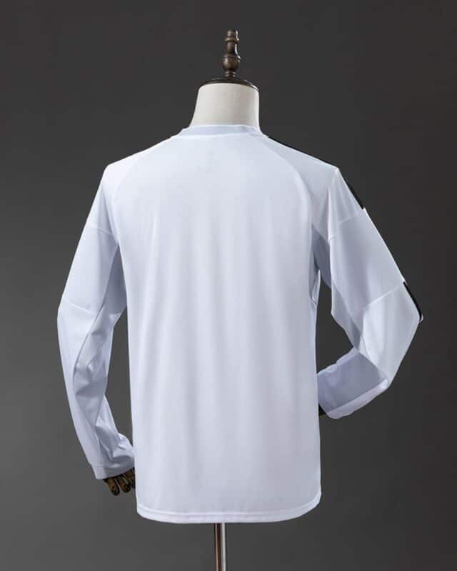 חולצת בית ארוכה ריאל מדריד עונת 2025/2026