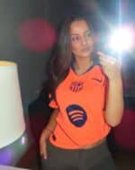 חולצה שלישית ברצלונה עונת 2025/2026 נשים