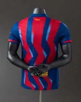 חולצת סופרקופה ברצלונה עונת 2025/2026 גרסת שחקן