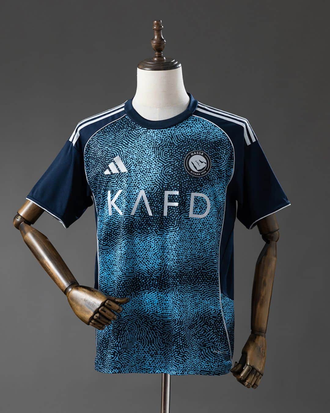 Al Nassr Away 25_26 (1) חולצת חוץ אל נאסר עונת 2025/2026