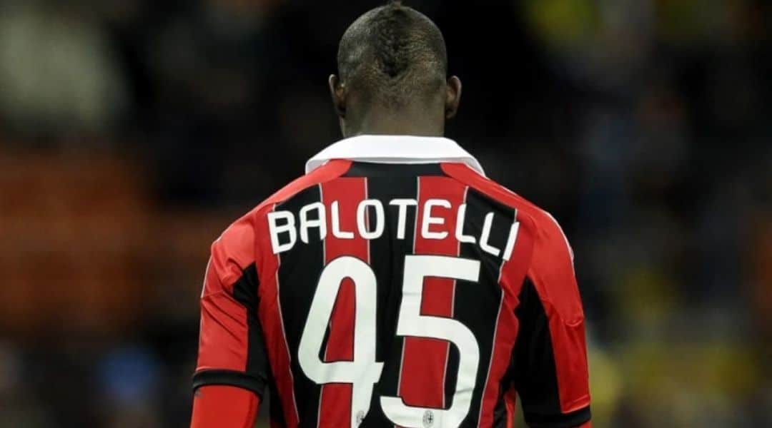 מריו באלוטלי #45