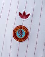 חולצת Terrace Icons אסטון וילה צבע לבן