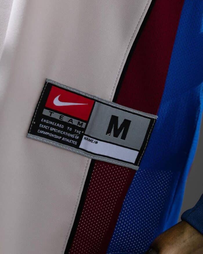 חולצת חוץ ארוכה ברצלונה עונות 1998/2001