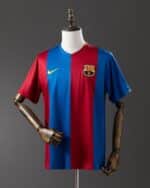חולצת בית ברצלונה עונת 2006/2007