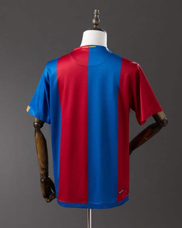 חולצת בית ברצלונה עונת 2006/2007