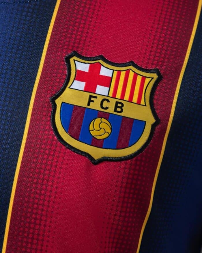 חולצת בית ברצלונה עונת 2020/2021
