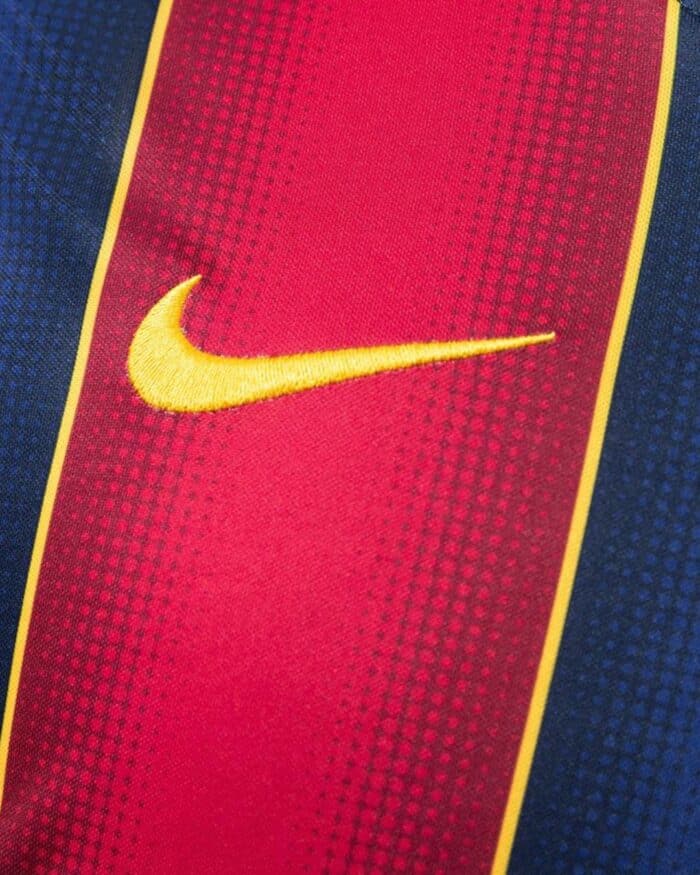 חולצת בית ברצלונה עונת 2020/2021