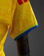 חולצת בית קולומביה מונדיאל 2026 גזרת נשים