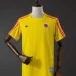 חולצת Terrace Icons קולומביה צבע צהוב