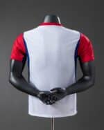 חולצת בית קרואטיה מונדיאל 2026 גרסת שחקן