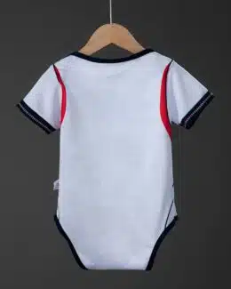 בגד גוף לבייבי מדי בית אנגליה מונדיאל 2026