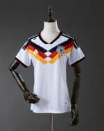 חולצת בית גרמניה מונדיאל 2026 גזרת נשים