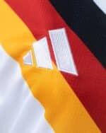 חולצת בית גרמניה מונדיאל 2026 גזרת נשים