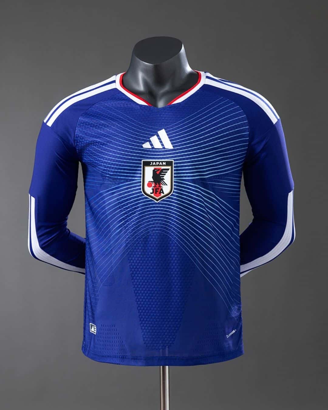 Japan Home World Cup 2026 Long Sleeve Player (1) חולצת בית ארוכה יפן מונדיאל 2026 גרסת שחקן