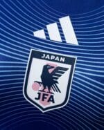 גופיית קרופ לנשים יפן מונדיאל 2026