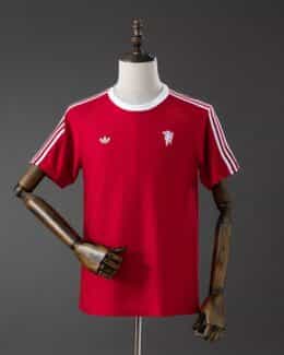 חולצת Terrace Icons מנצ'סטר יונייטד צבע אדום