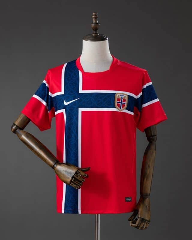 חולצת בית נורווגיה מונדיאל 2026